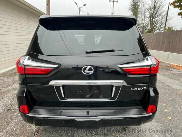 2021 lexus lx 570 base