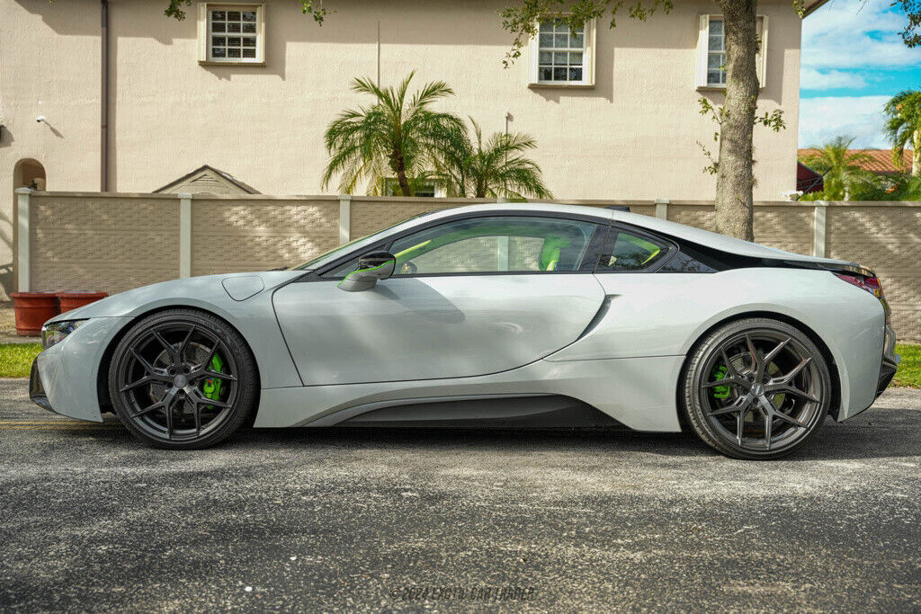 2015 bmw i8