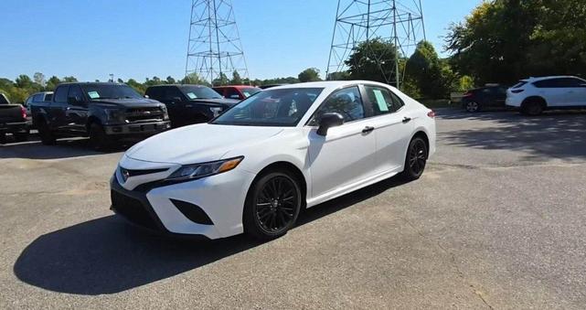 2020 toyota camry se nightshade