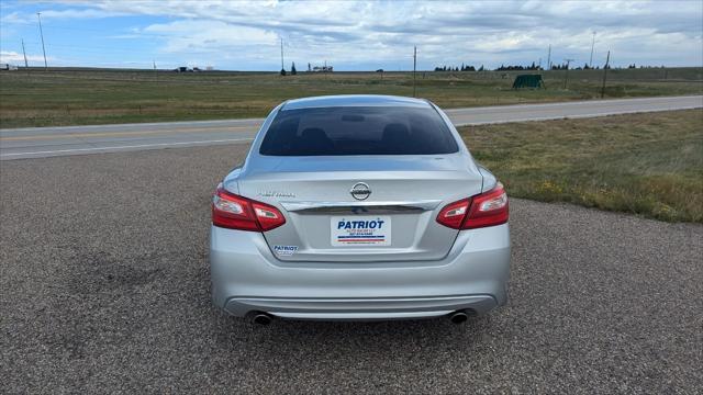 2017 nissan altima 2.5 s