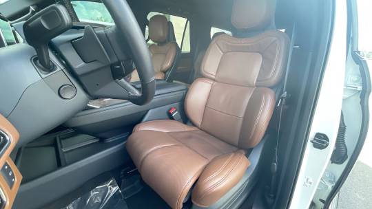 2024 Lincoln Navigator