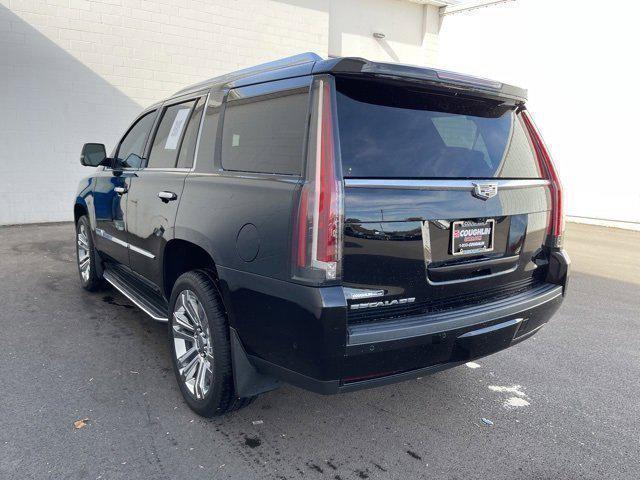 2018 cadillac escalade luxury