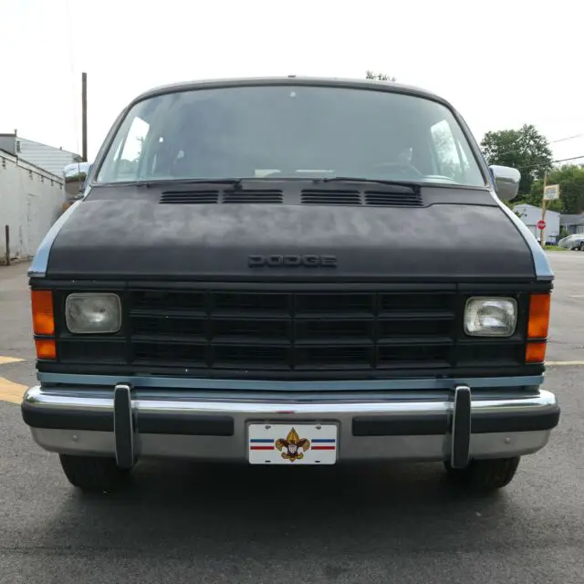 1992 dodge ram b-250 conversion van 5.9l v8 road ready travel vanning