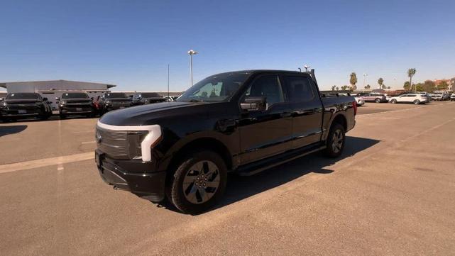 2022 ford f-150 lightning lariat