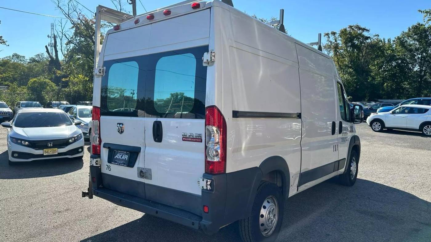 2014 ram promaster 2500 136 wb