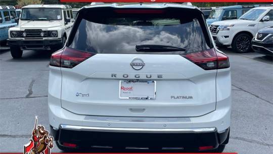 2024 Nissan Rogue platinum