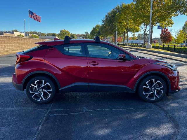 2021 toyota c-hr le