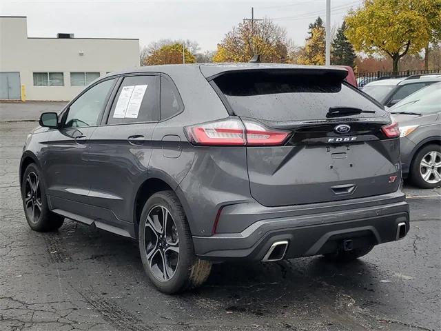 2021 ford edge st