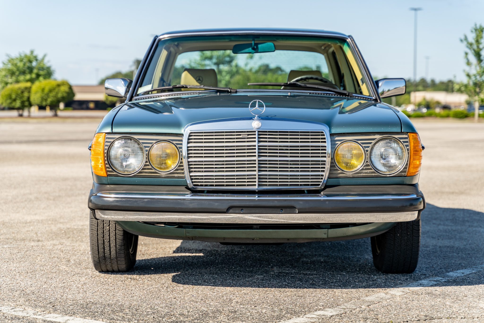 1985 mercedes-benz 300d turbo