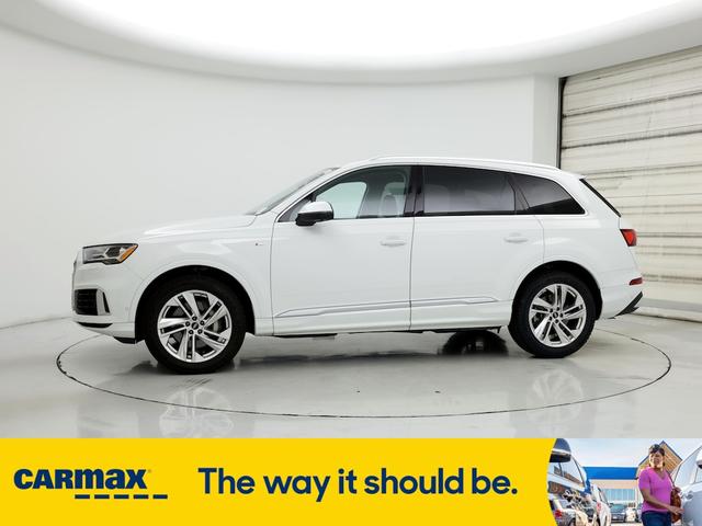 2023 audi q7 premium plus