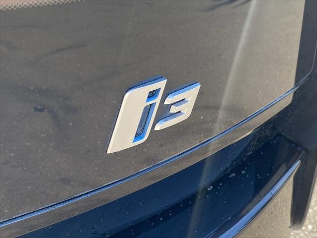 2017 bmw i3 94 ah w/range extender
