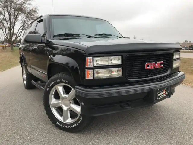 1994 gmc yukon gt 0 black suv 5.7 liter v8 4 speed automatic