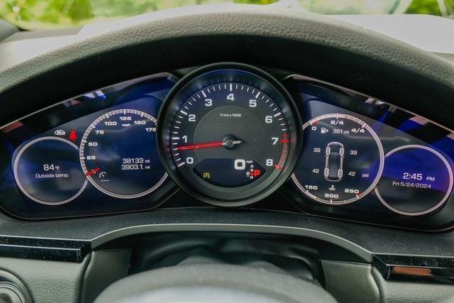 2020 porsche cayenne base