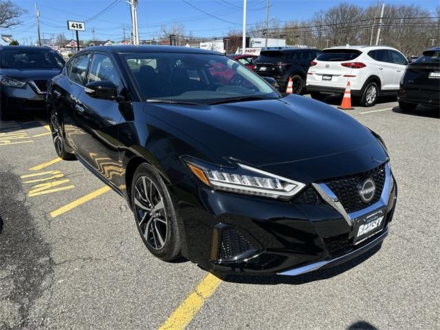 2023 nissan maxima sv
