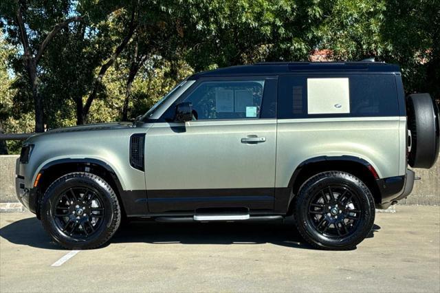 2023 land rover defender 90 x-dynamic se