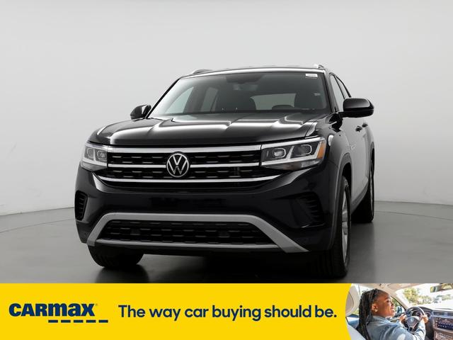 2022 volkswagen atlas cross sport se w/tech
