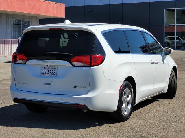 2018 chrysler pacifica hybrid touring plus