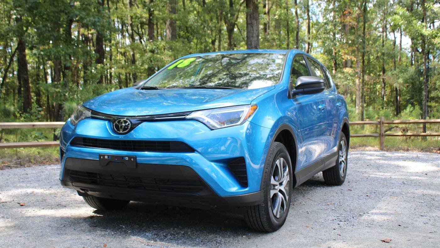 2018 toyota rav4 le