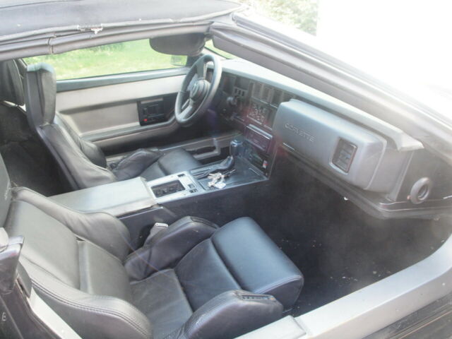 1986 chevrolet corvette pace 56,000 original miles 2d convertible