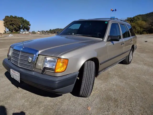1987 mercedes 300td turbo diesel wagon - excellent condition in & out!