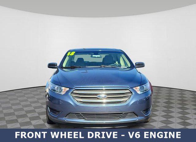 2018 ford taurus se