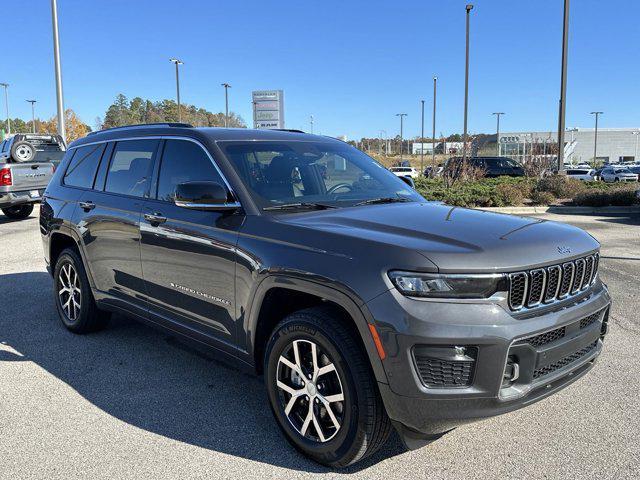 2022 jeep grand cherokee l overland