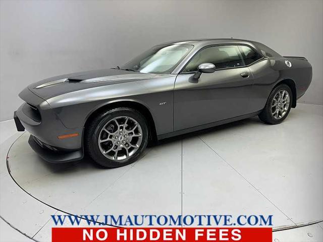 2017 dodge challenger gt