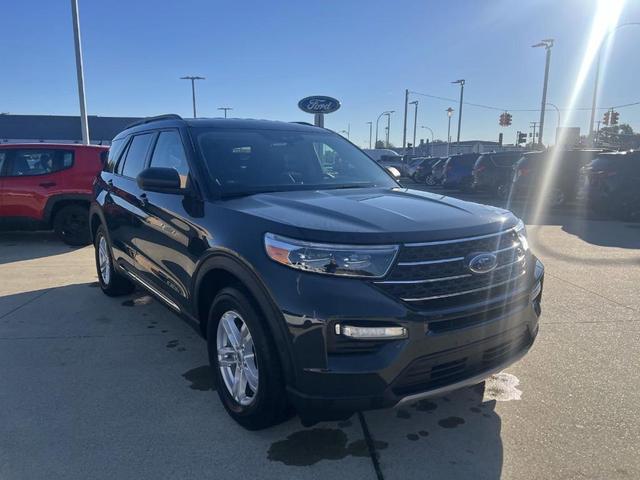 2022 ford explorer xlt
