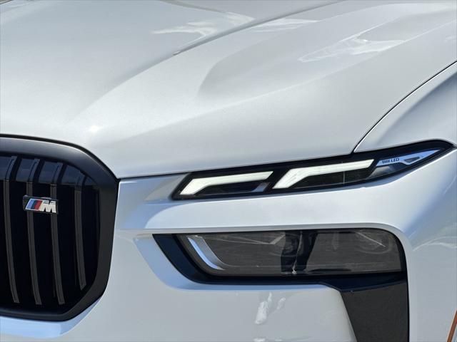 2025 bmw x7 m60i