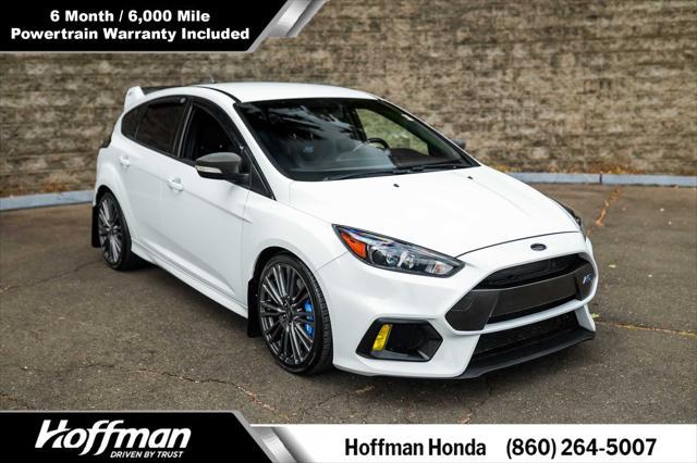 2017 ford focus rs base