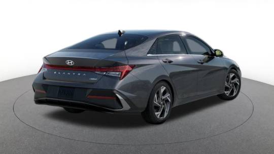 2024 Hyundai Elantra