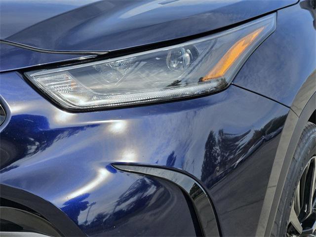 2024 toyota highlander xse