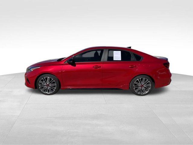 2022 kia forte gt