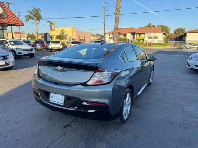 2017 chevrolet volt lt