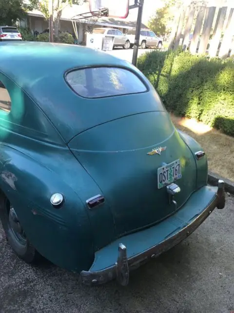 1940 dodge 2 door sedan