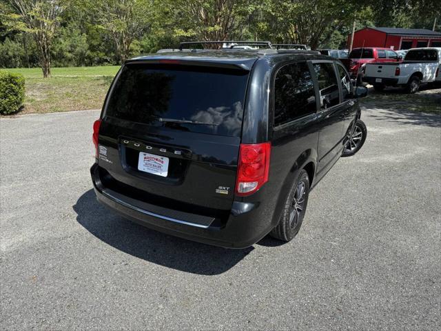 2017 dodge grand caravan sxt