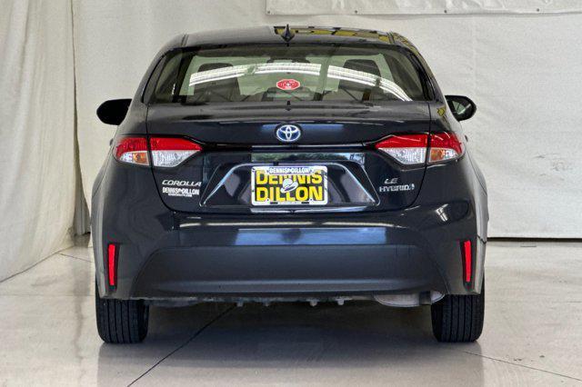 2023 toyota corolla hybrid le