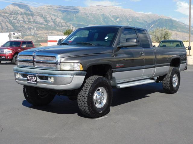 2002 dodge ram 2500 laramie