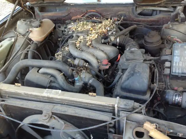 1982 bmw 528e base sedan 4-door 2.7l