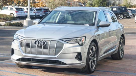 2022 Audi e-tron