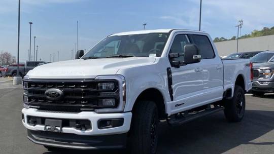 new 2024 ford super duty f-350 xlt crew cab 6.75' box srw 4wd