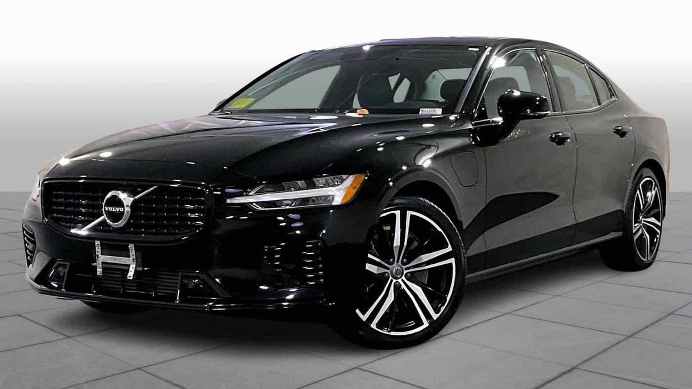 2021 volvo s60 recharge t8 r-design expression