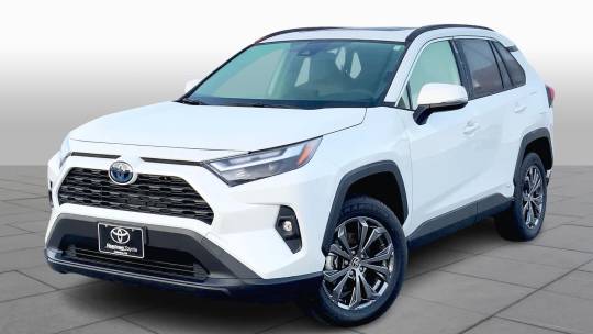 2022 Toyota RAV4 xle premium