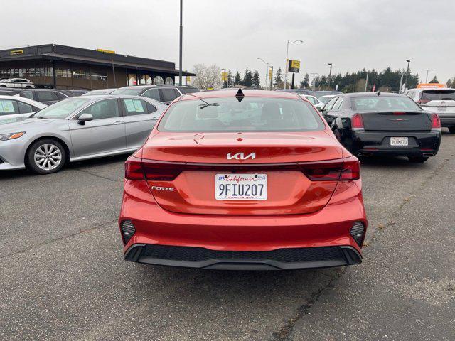 2023 kia forte lxs