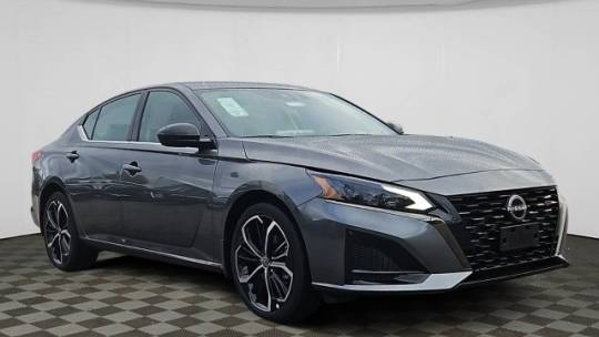 2025 Nissan Altima