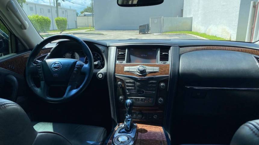 2017 nissan armada platinum
