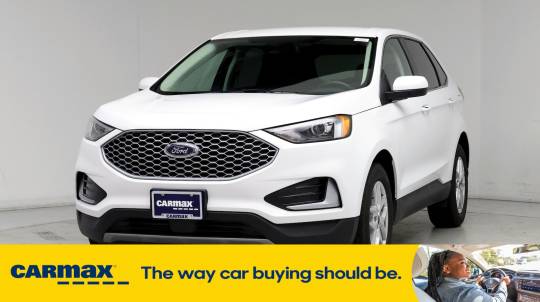 2023 Ford Edge