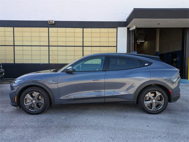 2021 ford mustang mach-e select