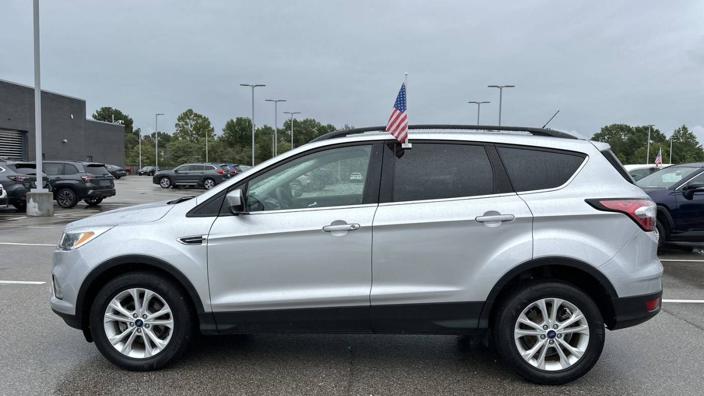 2018 ford escape se