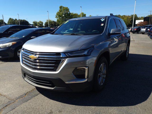 2023 chevrolet traverse lt cloth